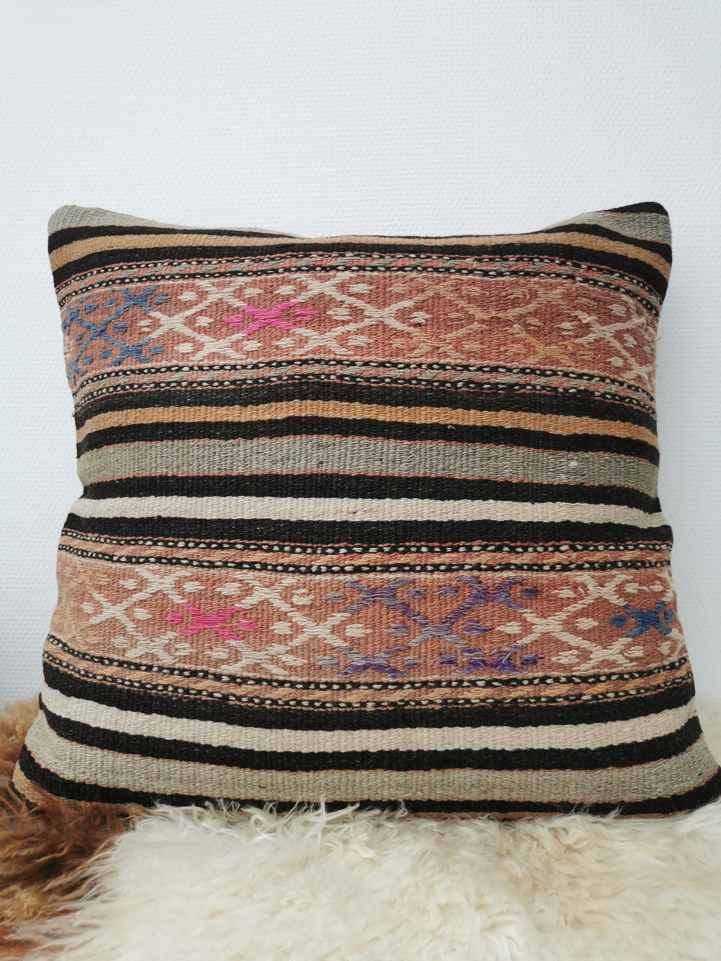 Kilim Pillow Cover Vintage, Bohemian Kilim Rugs Pillow Case, Decorative Square Kilim Sofa Cushion Case, Boho Vintage Home Decor