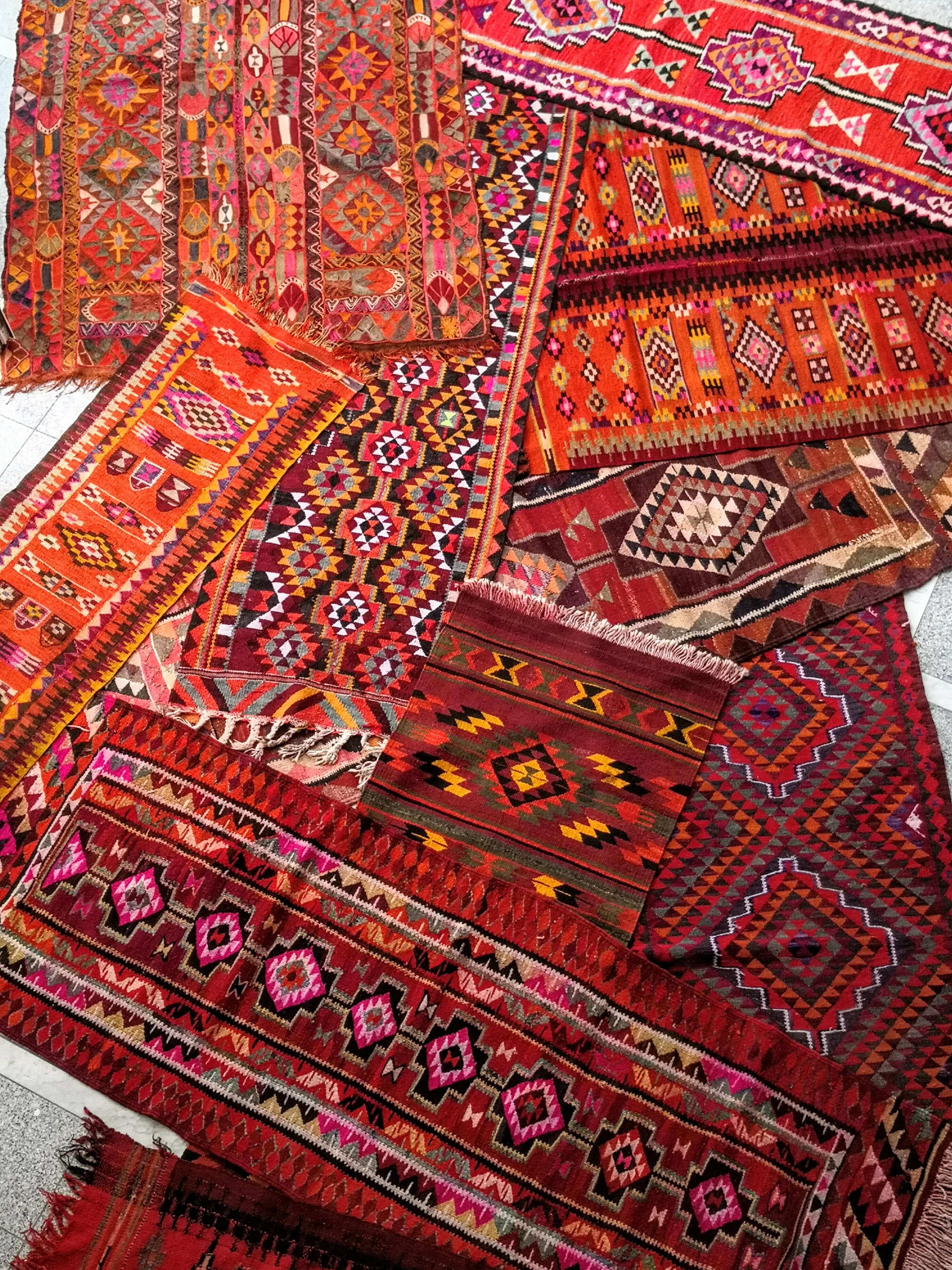 Rustik Korner - Iraqi vintage unique handmade Kilim Runner Rug area rug livingroomideas
