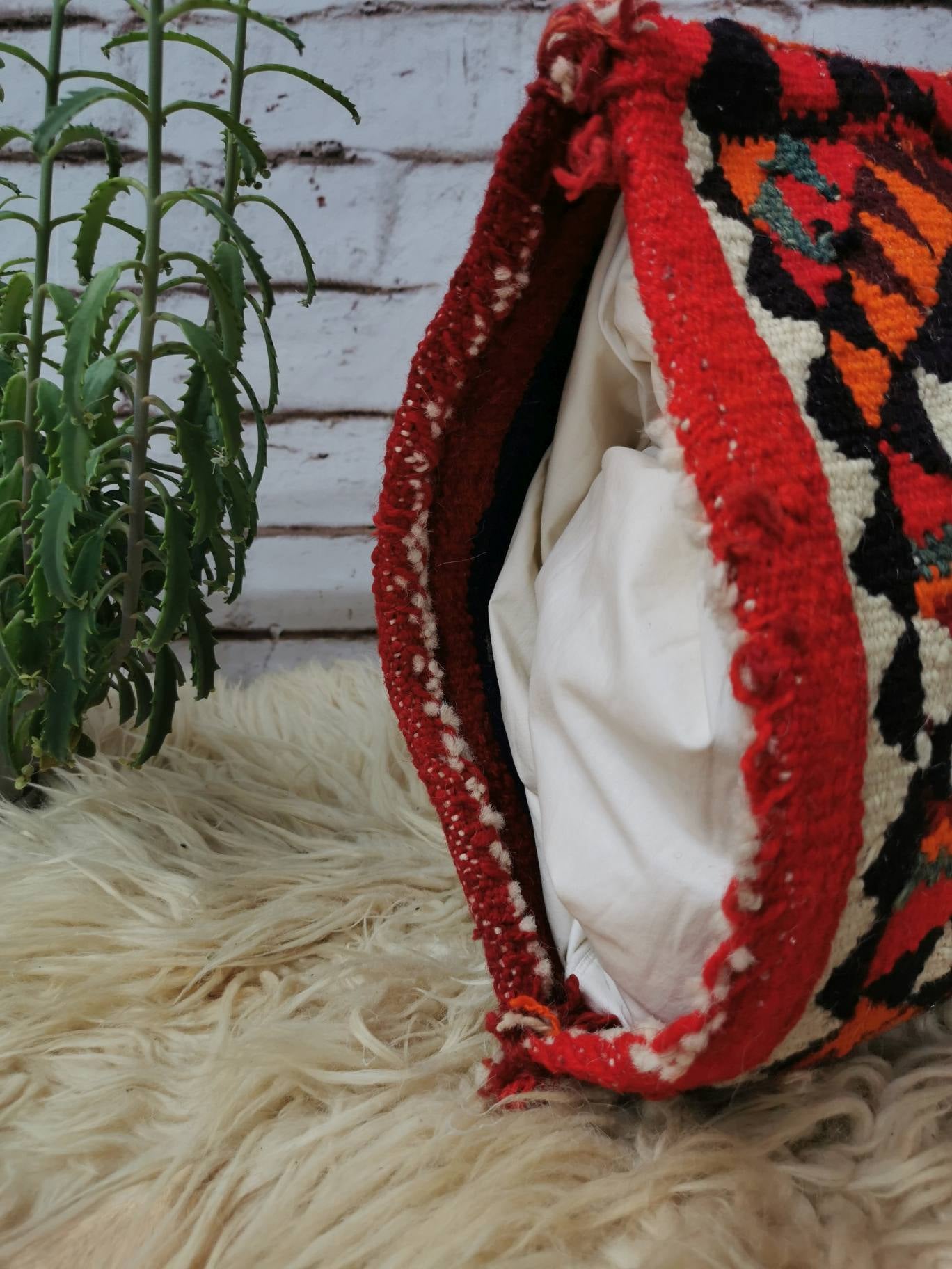 Vintage Kelim-Kissenbezug aus dem Irak – handgefertigter Boho-Kissenbezug