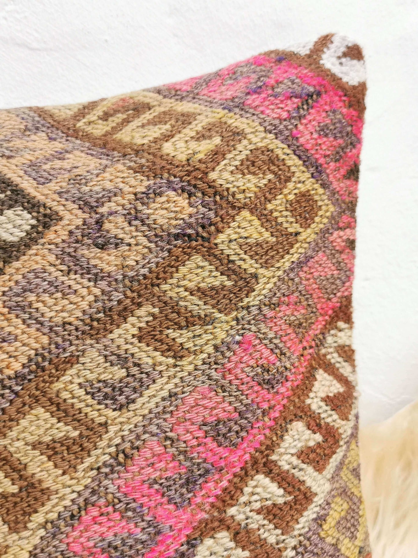 Kilim Pillow Cover, Turkey, old, unique, vintage, Kelim, Kelimkissen, Kissenhülle, pillow case, boho, eclectic, arabic design, Turkish, Anatolian, throwpillow, hygge