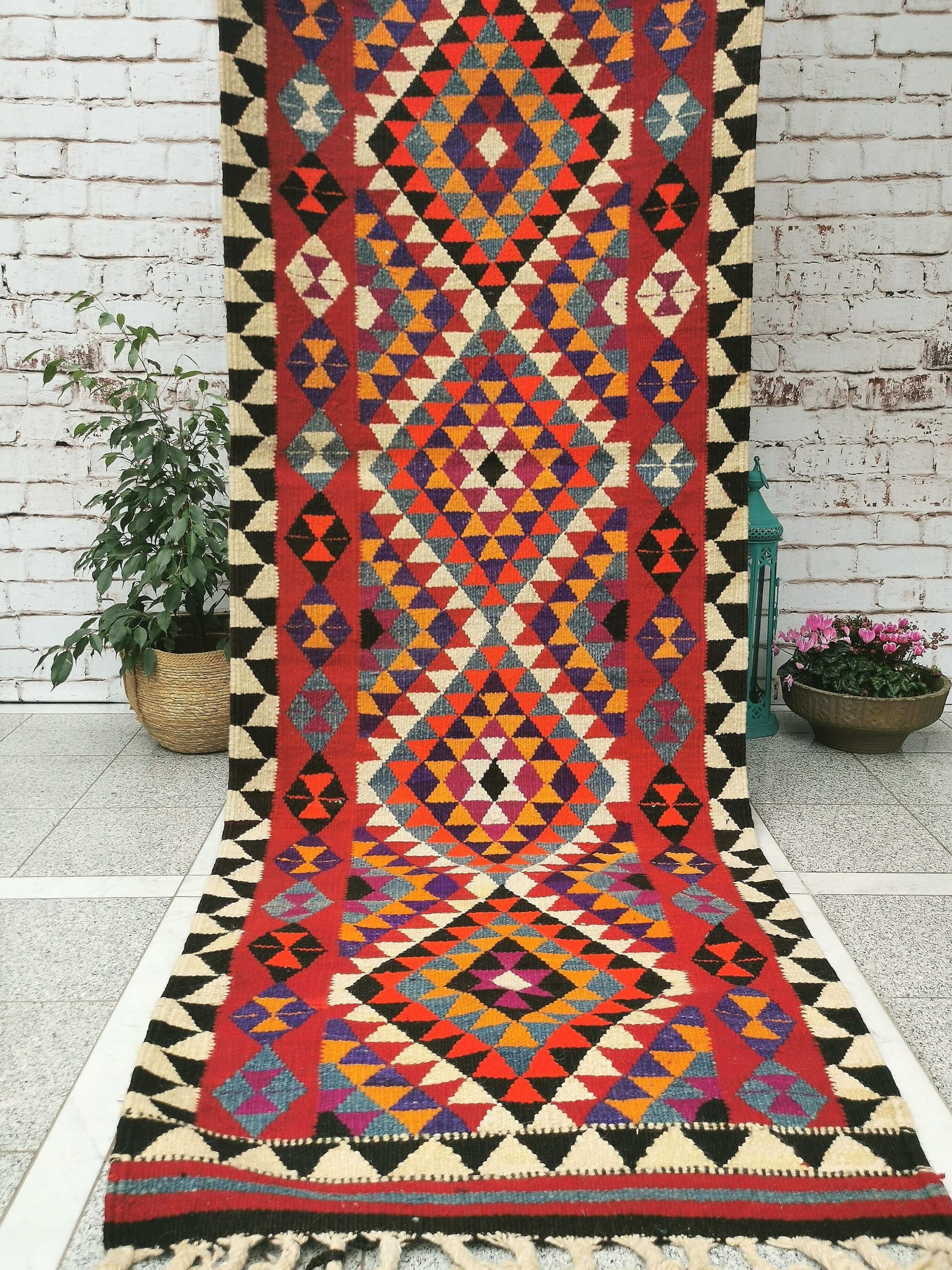 Kilim Rug, Iraqi, old, unique, vintage, Kelim, boho, eclectic, arabic design, Oriental, kilim runner, wool, living room, Middle East, boho, eclectic