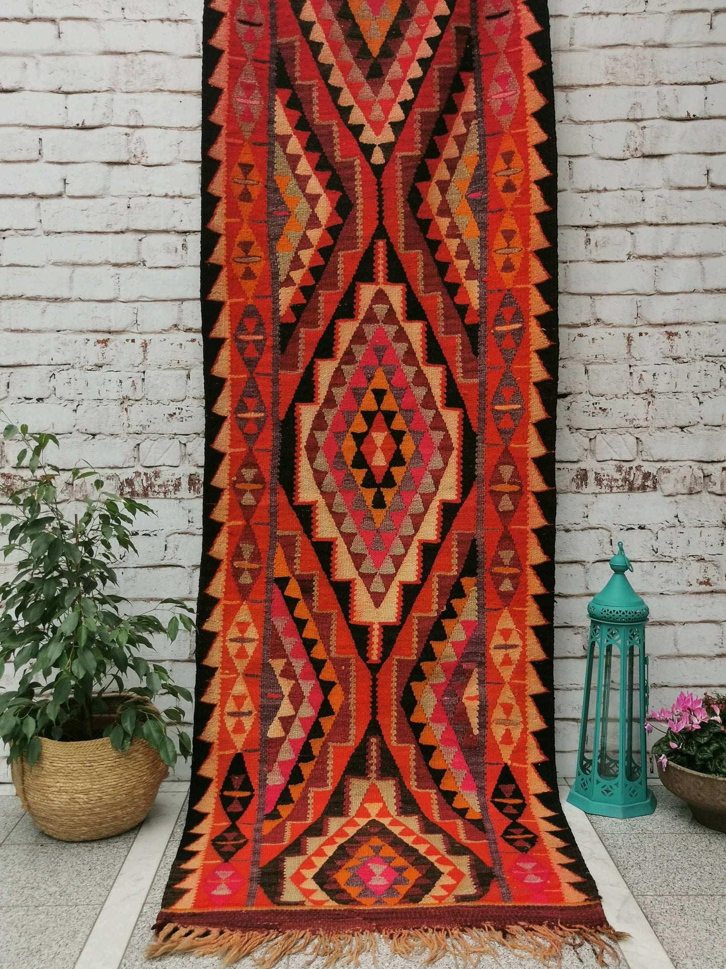 Kilim Rug, Iraqi, old, unique, vintage, Kelim, boho, eclectic, arabic design, Oriental, kilim runner, wool, living room, Middle East, boho, eclectic