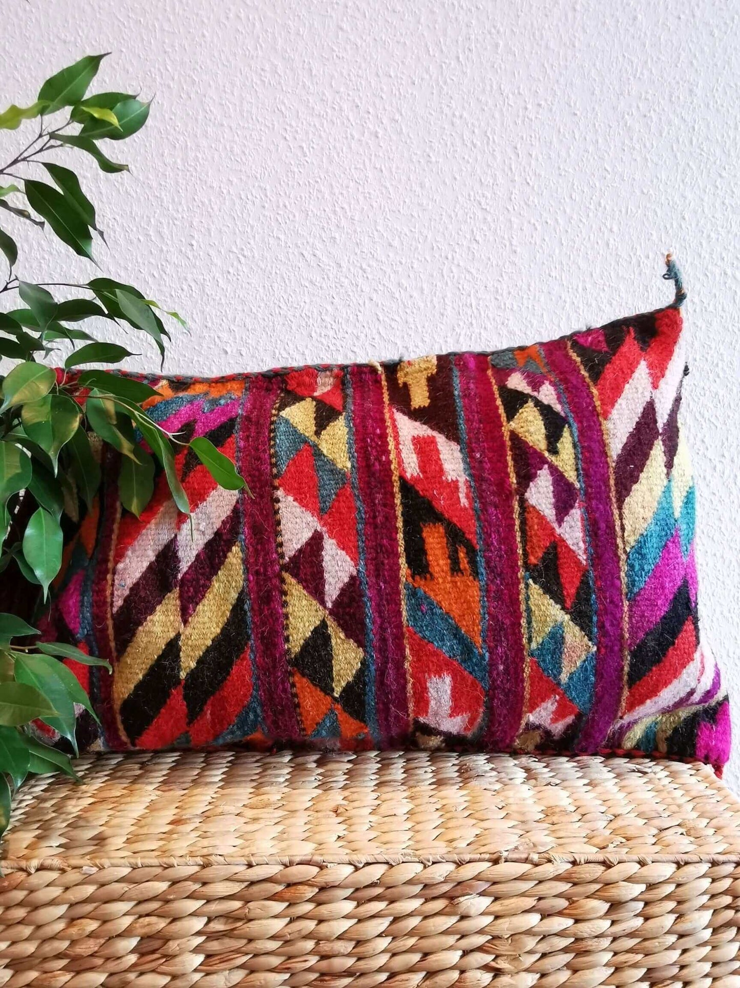 Kilim Pillow Cover, Iraq, old, unique, vintage, Kelim, Kelimkissen, Kissenhülle, pillow case, boho, eclectic, arabic design